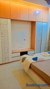 Aashna Paradise Luxurious High Floor living and Pool - Image 3