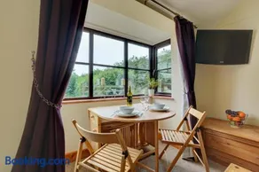 1 Bed in Banningham oc-1389 - Image 2