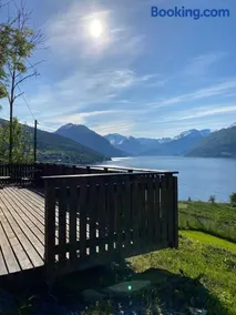 Stryn - Faleide -hytte med fjord og fjell utsikt - Image 3