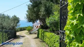 Villa Anna - Mansarda vista mare con giardino e patio - Image 3