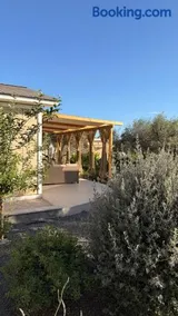 Nafplio Lodge - Image 4