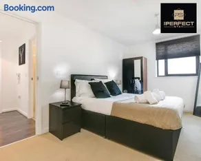 Horizon Apartment Central By Your Perfect Stay Short Lets Birmingham - Image 5