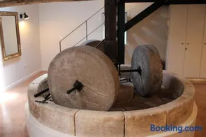 Apothiki House - Image 3