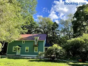 Dual-Home Berkshire Retreat Sleeps 16 - Image 2