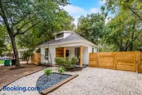 La Casita - Image 1