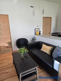 Guesthouse - Image 4