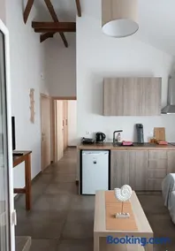 Niki Apartments Beach Loft - Image 1