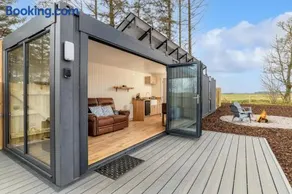 The Off Grid Cabin - Image 1