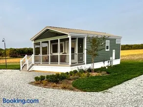The Retreat at King Cole Farm - Image 2