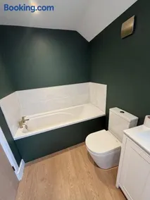 Church View, modern 1 bed flat, central location - Image 3