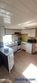 Przytulny domek holenderski z podgrzewanym odkrytym basenem do dyspozycji gości - Image 5