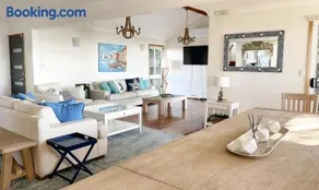 Ocean Pearl - 3 bedroom beachfront property! - Image 3
