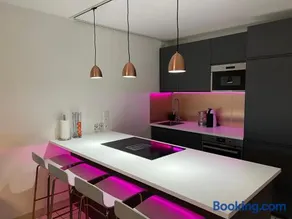 Luxury 3 pièce Garden Apartment in Cannes Marina - Image 4