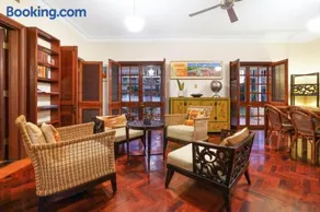 NT Tourism Award Winning Mandalay Luxury Stay - Image 3