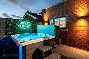 Family-Friendly House - Image 2