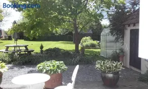 Twin Oaks Bed & Breakfast - Image 2