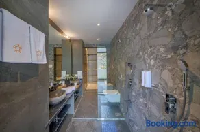 SaffronStays Sonnet - 4BR veg pool villa with grand piano, theater, lawn & mountain views near Mumbai - Image 3