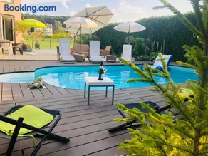 Charming Villa with Private Swimmingpool - Image 1