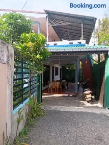 Ocean View Guest House - Image 1