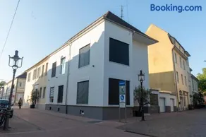 1853 Apartments am Schloss - Image 3