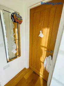 THE BOATHOUSE. The gateway to the Jurassic Coast - Image 4