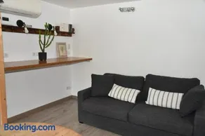 Rez de chaussée de Villa Marseille 9ème - Image 2