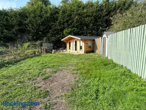 Summerfields Lodge - Image 1