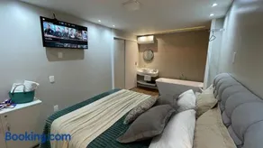 Loft novo com banheira de imersão a 5min da Vila Germânica ar e garagem - Image 4