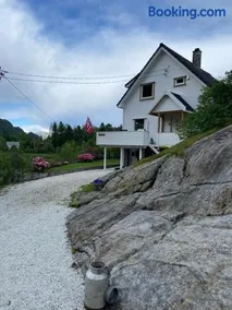 Peaceful Riverfront Home with Views - Image 1