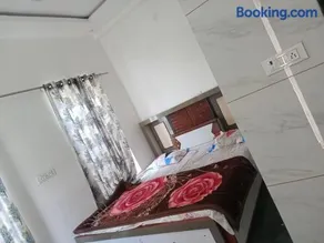 Shri yade gest house Salasar - Image 2