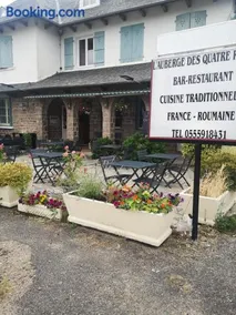 L'auberge des quatre routes - Image 1