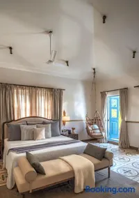 LohonoStays Castello - Villa 4 - Image 2