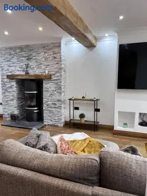 Modern Newly Renovated 3 Story House in Ebbw Vale - Image 3
