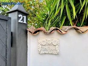 Villa Asia - Image 1