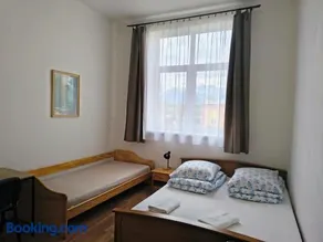 PIANO STUDIO Guesthouse - Image 2