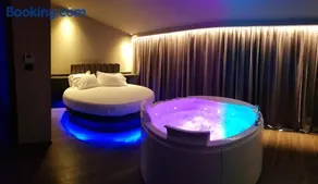 Leoni Hotel & Private Spa - Image 3