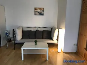 Großes Apartment mit 2 Zimmer, Küche, Bad und Terrasse - Image 3