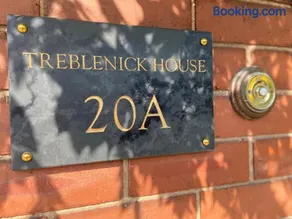Treblenick House - Image 3
