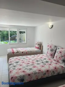 Chaudari Guest House - Image 1