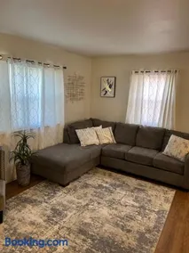 Cozy Apartment 6 miles from Downtown, Cincinnati - Image 1