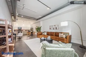 Downtown Escape - 2BR w Skyline Views & Hot Tub - Image 2