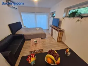 HOLIDAY NEST Family Apart Guest House 26m2 - Mysigt studio för 4 pers - Image 1