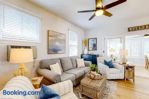 Cottage Retreat - Image 2