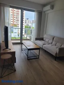 Monroe Suites 6 - Dos ambientes con balcon - Image 1