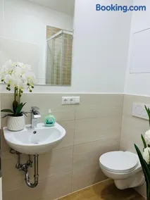 Doppelzimmer 4 - Image 3