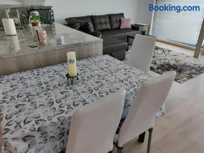 Apartment 7 - Image 4