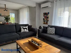 Onar Luxury Apartment - Image 5