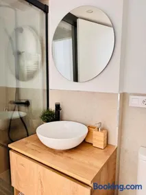 Trendy Urban Hideaway in Madrid - Image 2