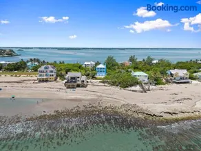 Mermaid Cove - Beach-to-River Retreat with Pool, Private Dock, Boat Lift - Image 3