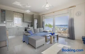 Sunrise Villas by RentalsPro - Agios Nikolaos Halkidiki - Image 1